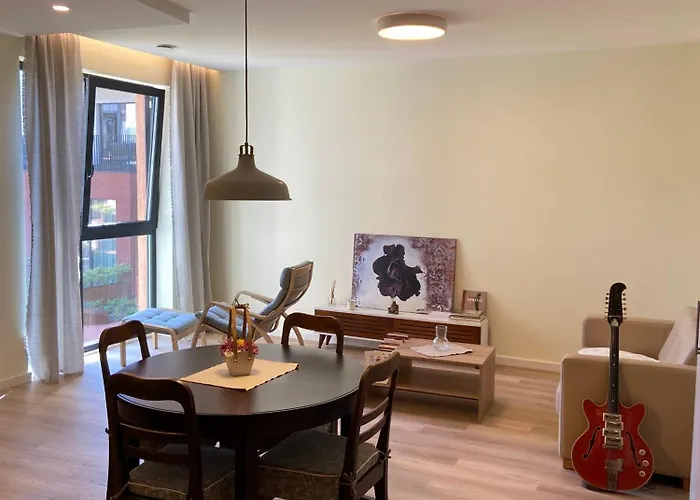 New Cozy Near River And Center